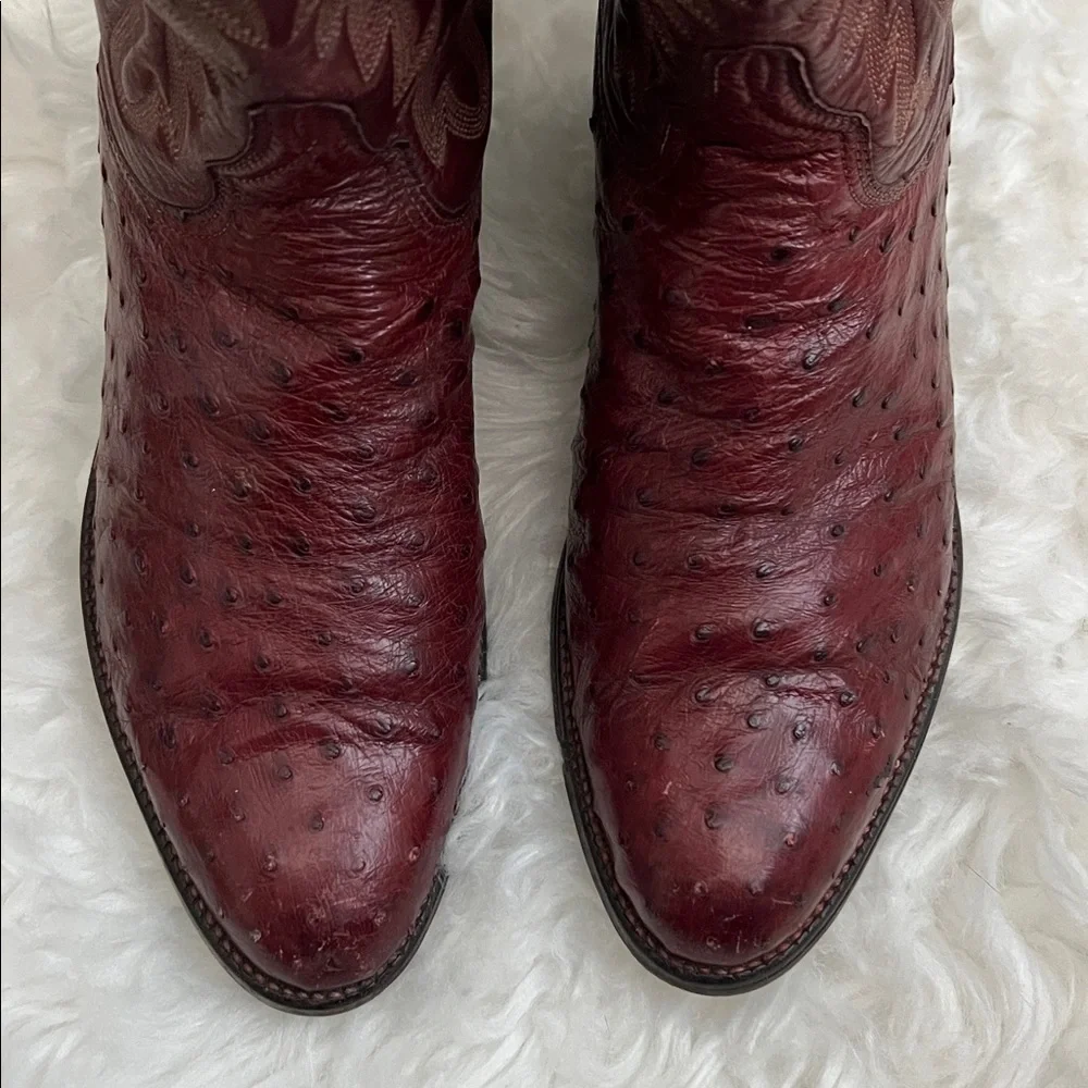 Women’s Lucchese Ostrich Cowboy Boots in Rich Burgundy Sz 7.5 - Picture 2 of 13